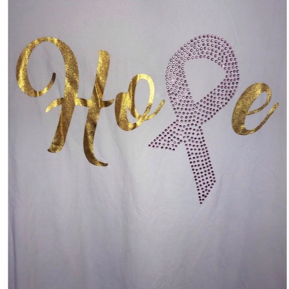 Belle Tweed Women’s Breast Cancer Hope Tee Small - Picture 3 of 4